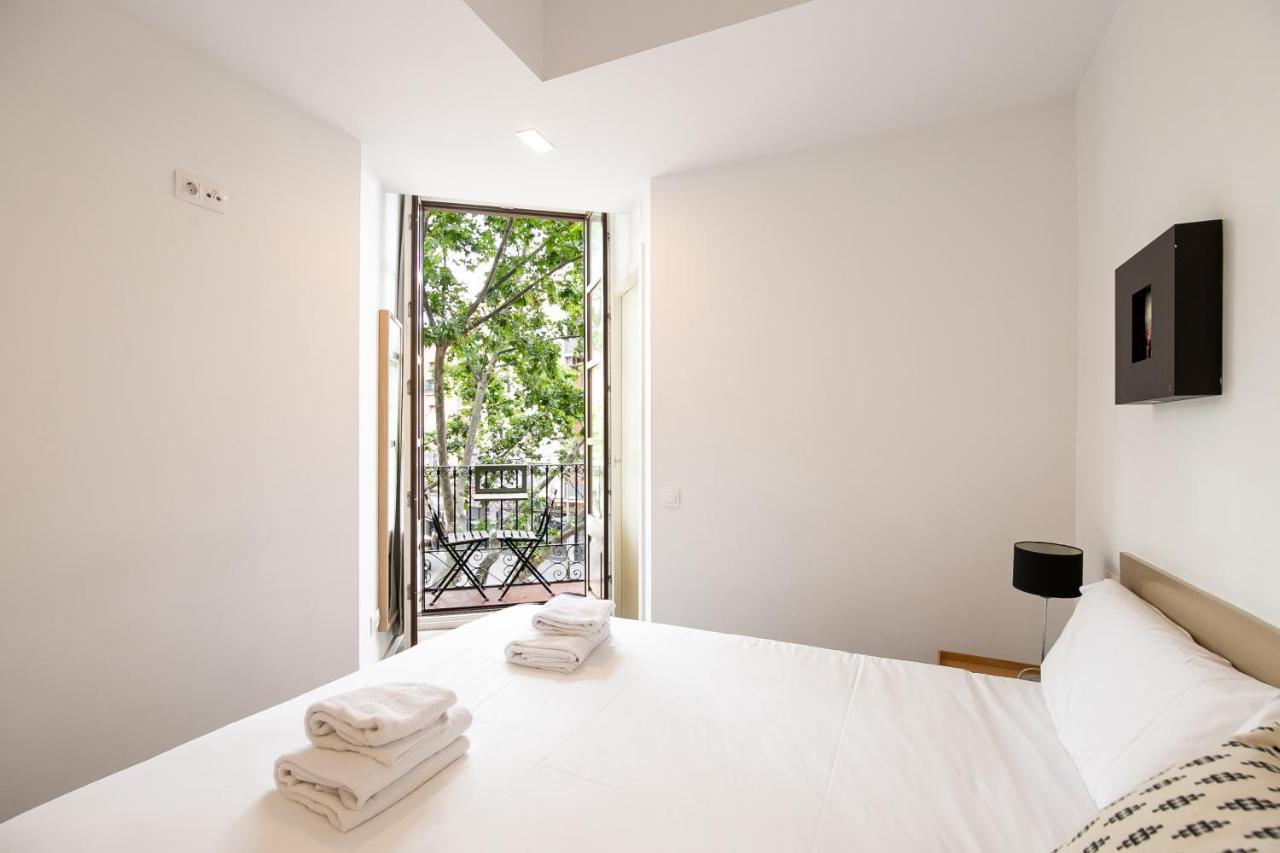 Deco Apartments Barcelona-Sants エクステリア 写真